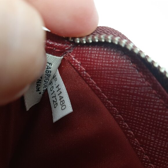 Coach F51725 Burgundy Red Genuine Leather Round Zip Wallet - Picture 6 of 8